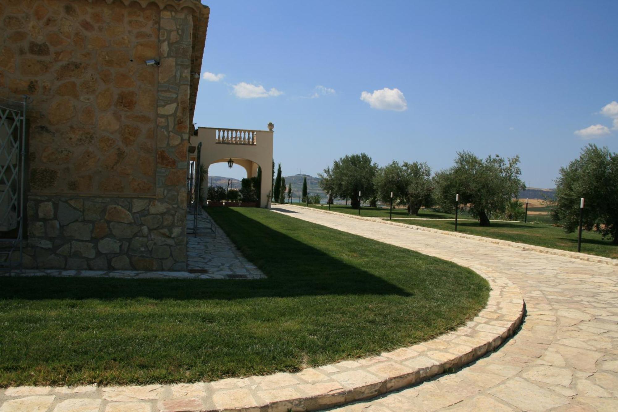 Don Giovanni Hotel Sambuca di Sicilia Bagian luar foto